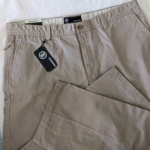 NWT Weatherproof Men's Khaki Cargo Slacks. Size 40Wx30L NEW